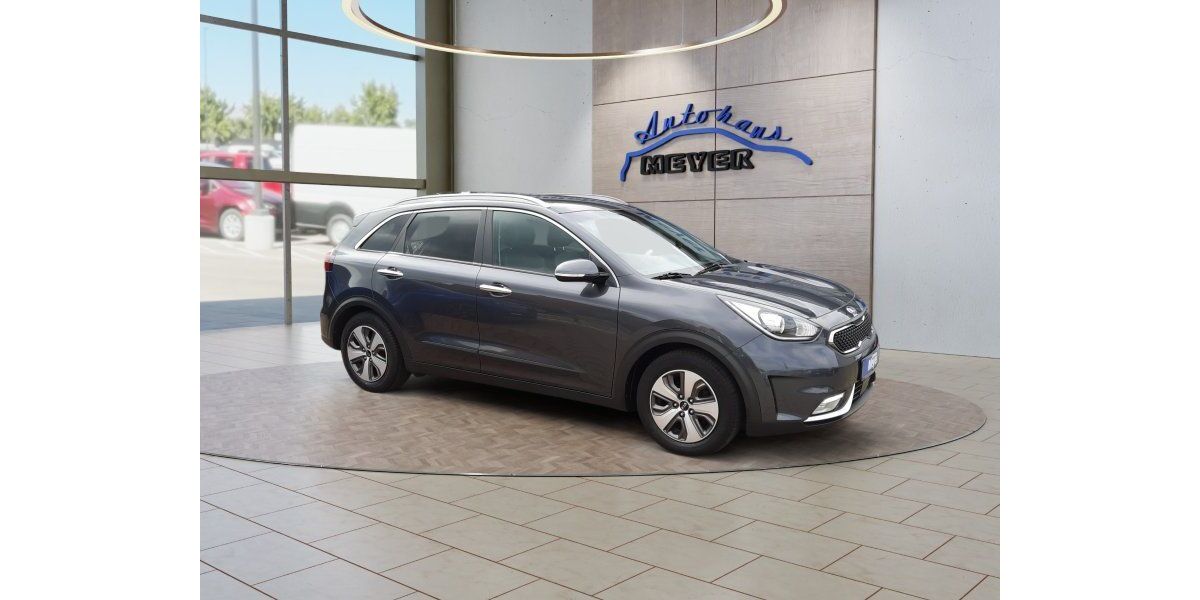 Kia Niro 111.645 km 13.410 € Sickte bei Braunschweig 38173