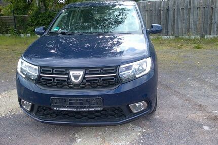 Dacia Sandero 111.000 km 4.900 &euro; Rötgesbüttel 38531