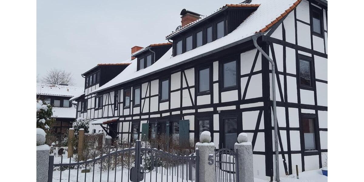 Dachgeschoßwohnung Lehre - 2 Zimmer, 82 m&sup2;, 750&euro; | Angebot:26402880