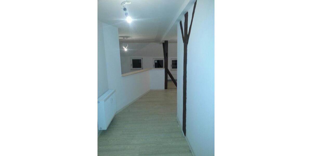 Dachgeschoßwohnung Lehre - 2 Zimmer, 80 m&sup2;, 600&euro; | Angebot:25171229