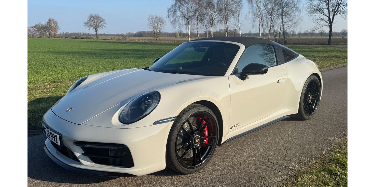 Porsche 992 18.135 km 168.500 &euro; Parsau 38470