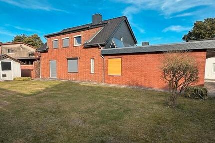 Haus Isenbüttel - 7 Zimmer, 195 m&sup2;, 350.000&euro; | Angebot:26038933