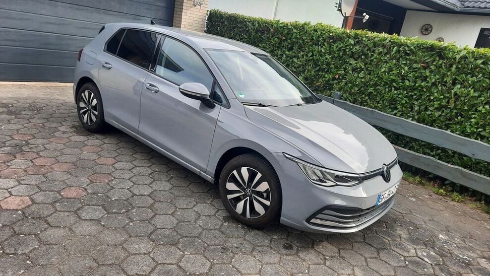 VW Golf 16.000 km 22.400 € Rühen 38471