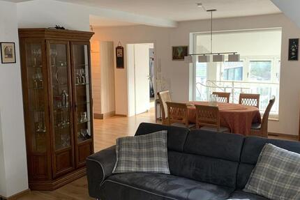 Schöne Dachgeschoßwohnung mit Dachterrasse, Jembke Wolfsburg 3.5 zimmer