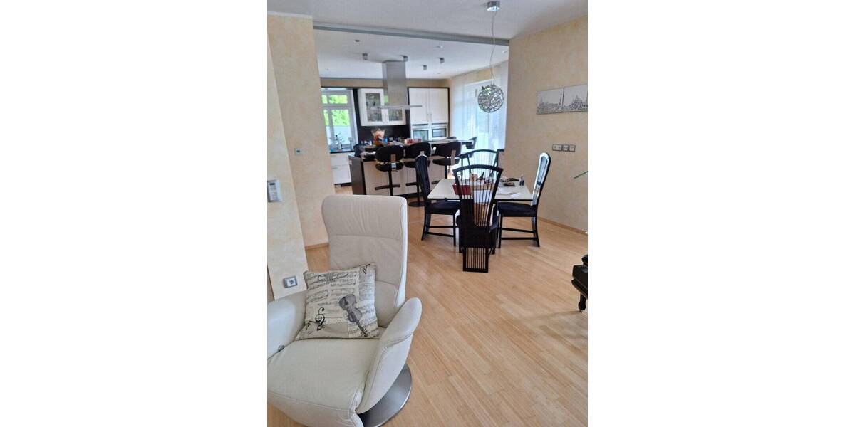 Einfamilienhaus Wolfsburg Fallersleben - 7 Zimmer, 191 m&sup2;, 865.000&euro; | Angebot:26106077