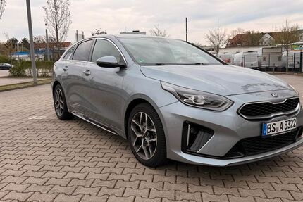 Kia pro ceed / ProCeed 90.590 km 14.480 &euro; Braunschweig 38114