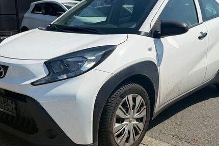Toyota Aygo (X) 36.950 km 9.990 &euro; Braunschweig 38122