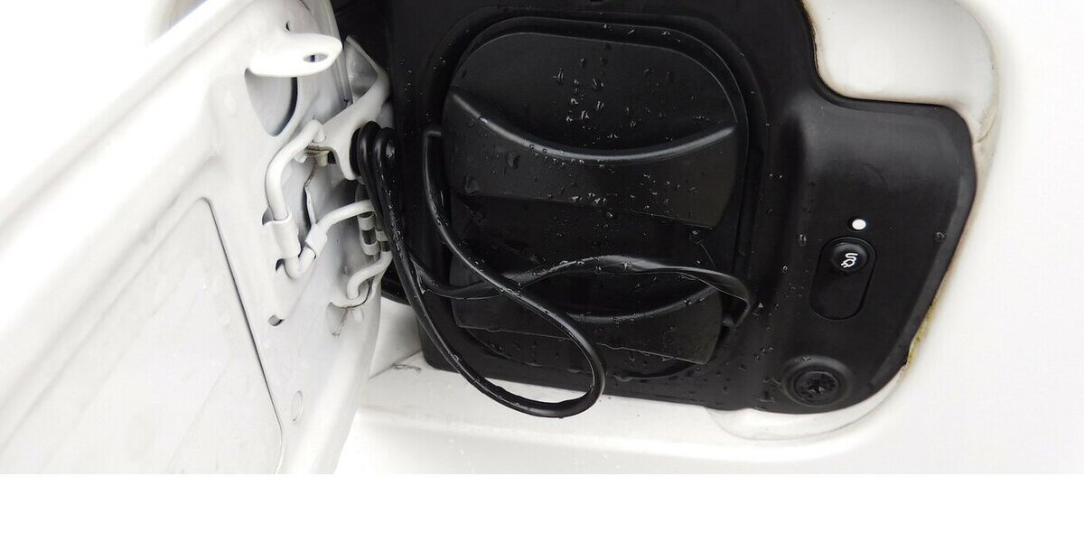 VW Caddy Maxi Abt-e Elektrik DSG 5 Sitze Navi 18.800 km 15.990 € Vordorf 38533