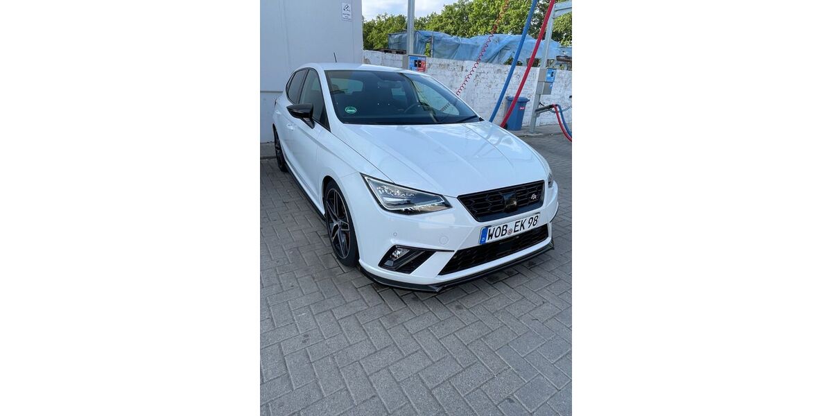 Seat Ibiza 79.000 km 14.799 € Wolfsburg 38448
