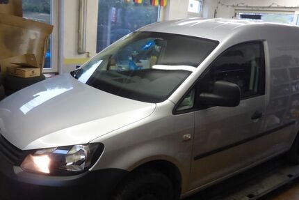 VW Caddy 199.500 km 8.990 € Wolfsburg/Vorsfelde 38448