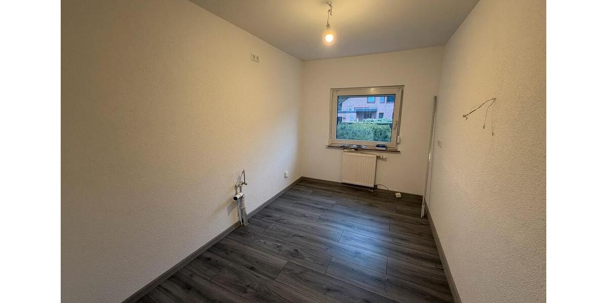 Doppelhaushälfte Braunschweig Wabe-Schunter-Beberbach - 3 Zimmer, 90 m&sup2;, 1.500&euro; | Angebot:26143030