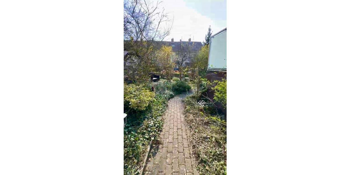 Sofort einziehen – 120 m² Wohnung – Kamin, Terrasse, Garten 2.5 zimmer