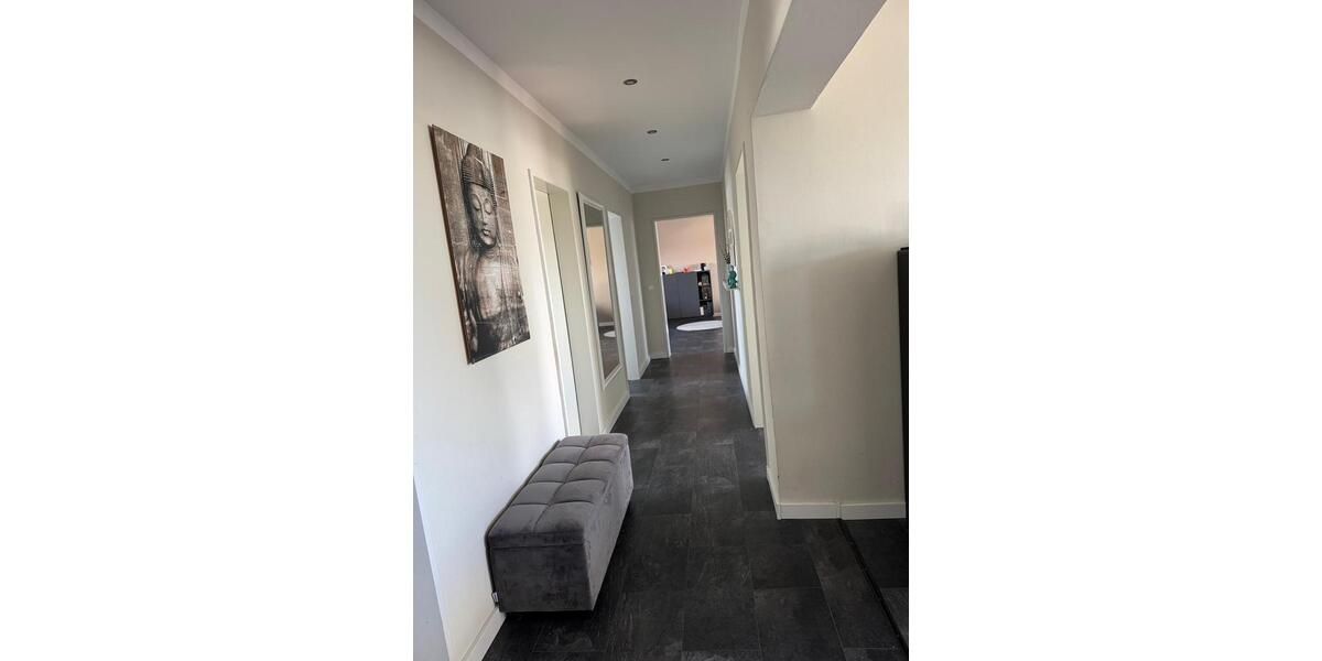 Dachgeschoßwohnung Wolfsburg Almke - 4 Zimmer, 120 m&sup2;, 279.000&euro; | Angebot:27197575