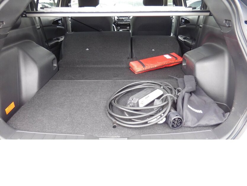 Eclipse Cross PLUG-IN Benzin/Elektro HYBRID Navi