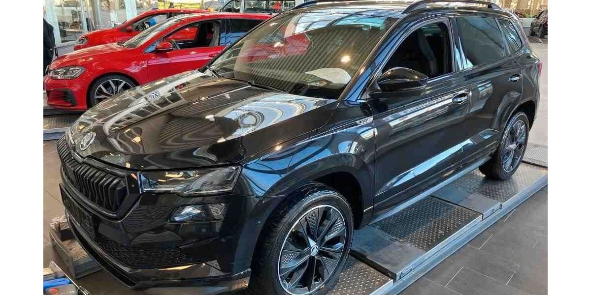 Skoda Karoq 65.000 km 25.970 € Helmstedt 38350