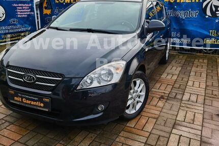 Kia ceed Sportswagon 150.400 km 3.990 € Braunschweig 38112