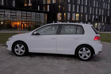 VW Golf 228.000 km 4.000 € Wolfsburg 38442