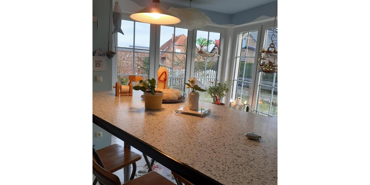 Einfamilienhaus Velpke - 7 Zimmer, 190 m&sup2;, 1.600&euro; | Angebot:26505869