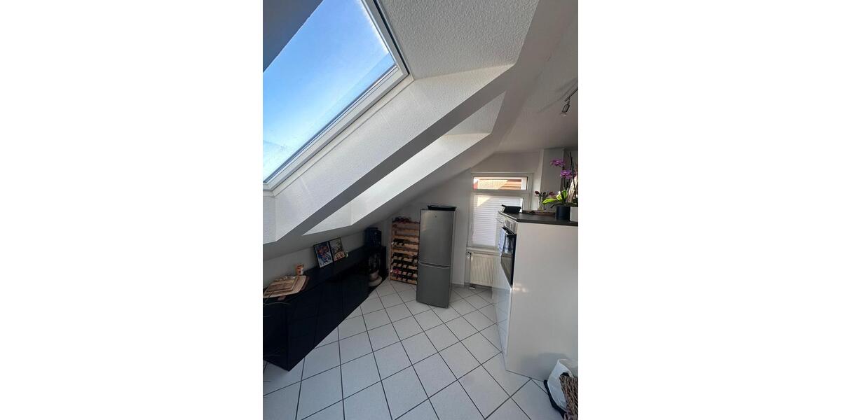 Dachgeschoßwohnung Braunschweig Westliches Ringgebiet - 3 Zimmer, 68 m&sup2;, 700&euro; | Angebot:26209909
