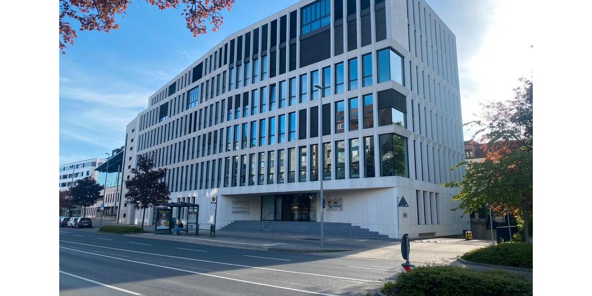 Etagenwohnung Braunschweig - 4 Zimmer, 140 m&sup2;, 2.150&euro; | Angebot:26383609