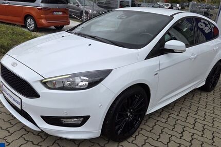 Ford Focus 67.989 km 13.399 &euro; Wolfsburg 38446