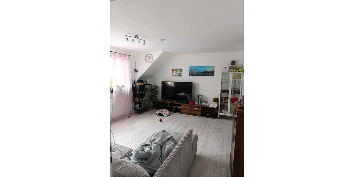 Etagenwohnung Vordorf - 4.5 Zimmer, 90 m&sup2;, 900&euro; | Angebot:26338153