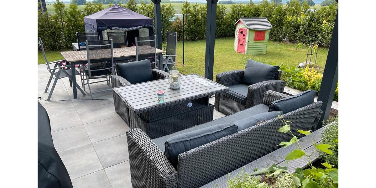 Einfamilienhaus Lehre - 6 Zimmer, 225 m&sup2;, 2.400&euro; | Angebot:25996872