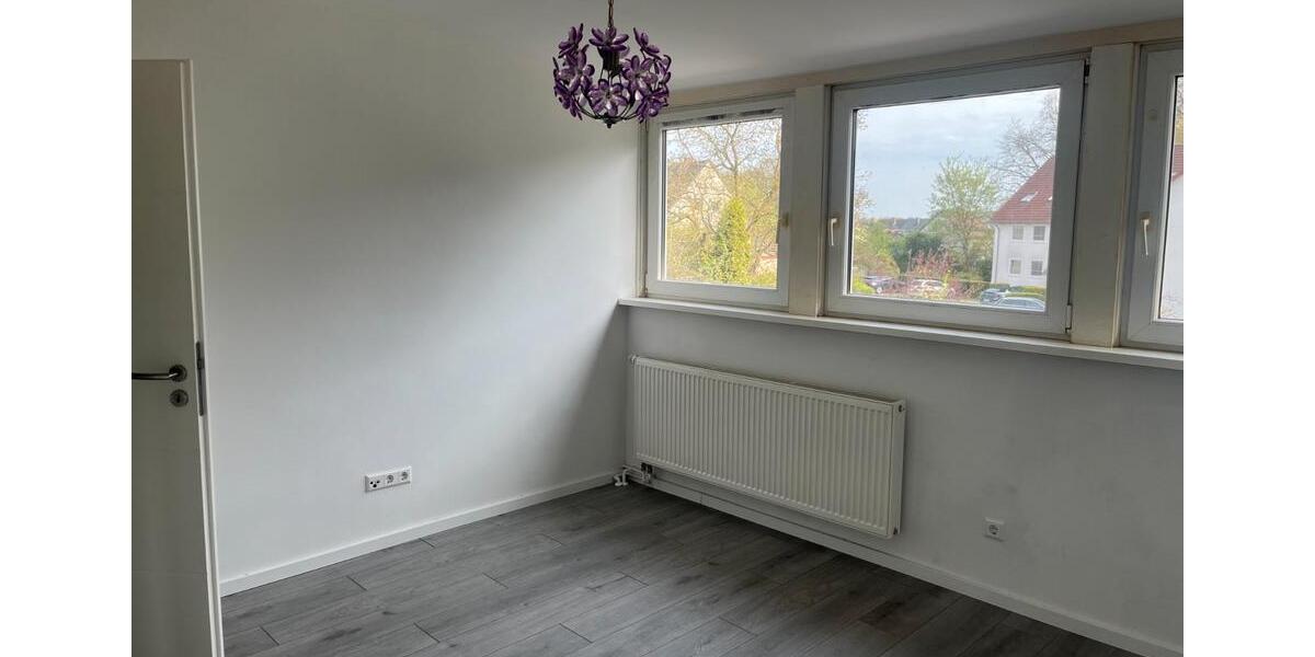 Dachgeschoßwohnung Wolfsburg Ehmen - 3 Zimmer, 68 m&sup2;, 590&euro; | Angebot:26337082