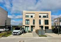 Haus zum Kaufen in Wolfsburg 669.000 € 166 m²