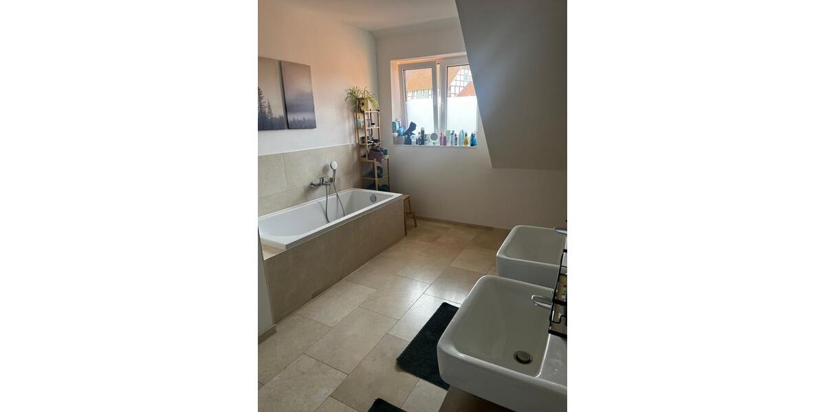 Einfamilienhaus Lehre - 5 Zimmer, 187 m&sup2;, 1.750&euro; | Angebot:26609584