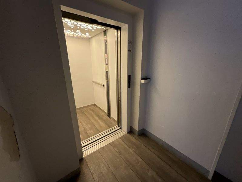 2-Zimmer Dachgeschosswohnung im Magniviertel 2 zimmer