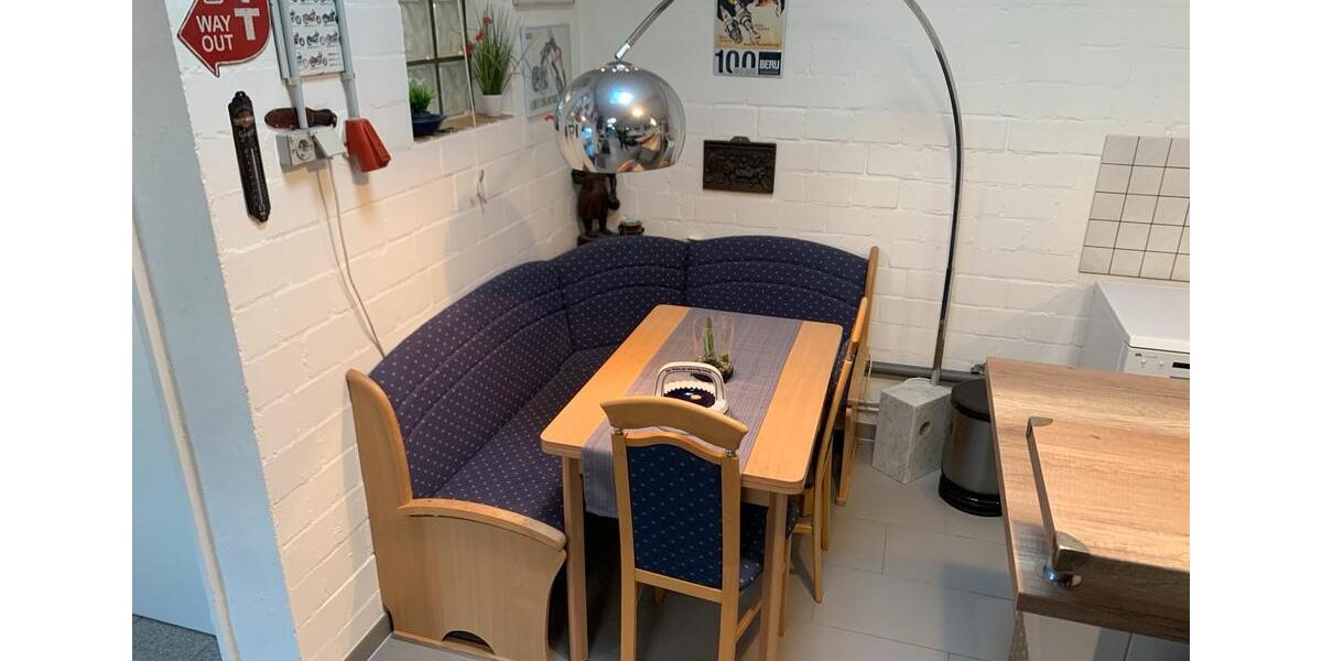 Möbliertes Loft 100 qm 2 zimmer