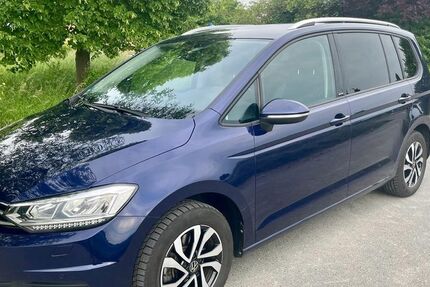 VW Touran 39.500 km 25.400 &euro; Braunschweig 38122