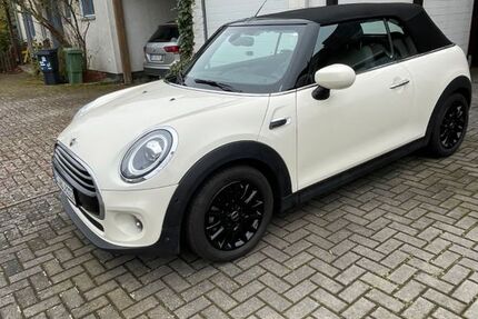 Mini Cooper Cabrio 25.200 km 22.750 &euro; Braunschweig 38108