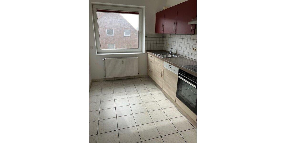 Dachgeschoßwohnung Gifhorn - 3 Zimmer, 77 m&sup2;, 690&euro; | Angebot:26549368