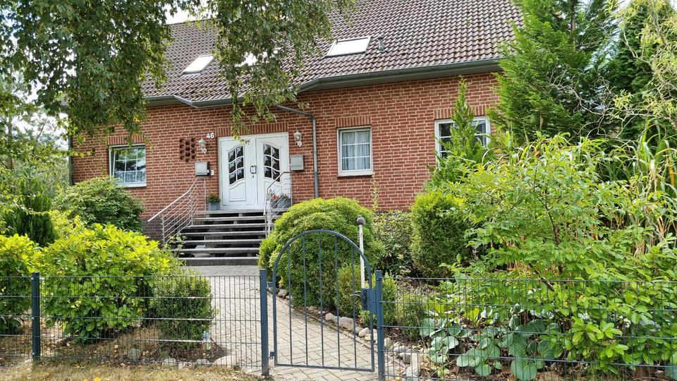 Wesendorf Kernort geräumige sanierte 3 Zimmerwohnung mit EBK 3 zimmer