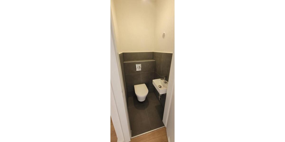 Etagenwohnung Helmstedt - 5 Zimmer, 112 m&sup2;, 896&euro; | Angebot:26134850