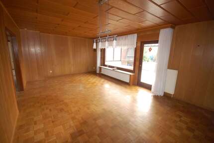 Haus Brechtorf Brechtorf - 6 Zimmer, 142 m&sup2;, 130.000&euro; | Angebot:26517141