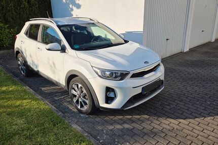 Kia Stonic 57.500 km 11.900 &euro; Braunschweig 38104