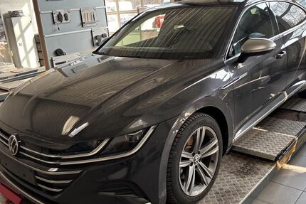 VW Arteon 218.375 km 19.990 &euro; Braunschweig 38122