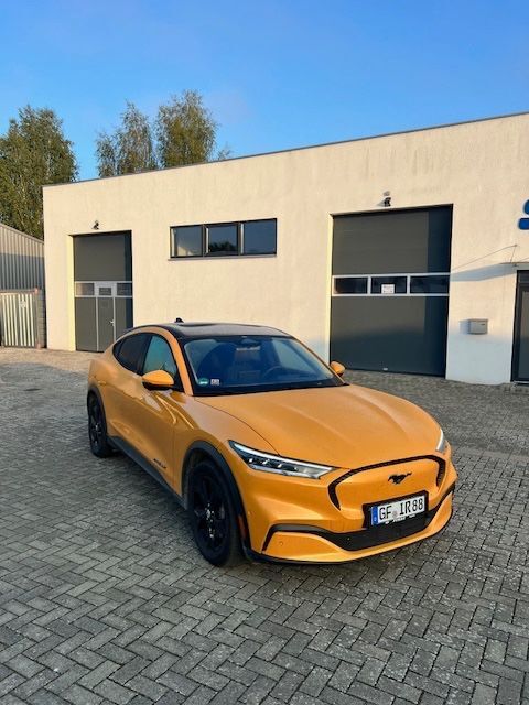 Ford Mustang Mach-E 60.697 km 33.500 € Isenbüttel 38550