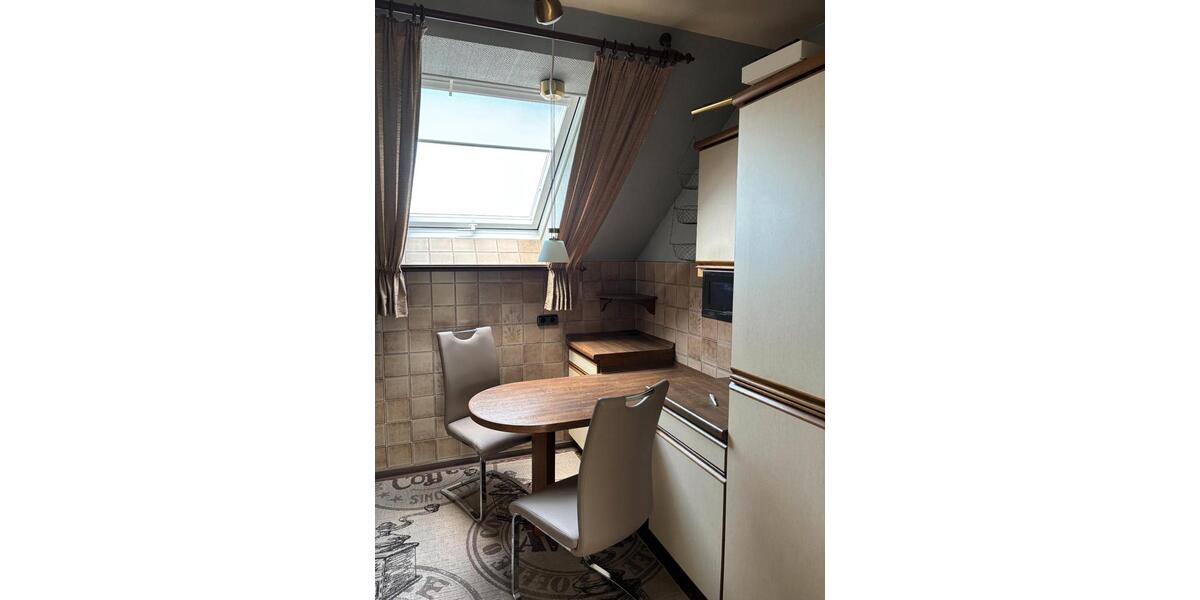 Dachgeschoßwohnung Wolfsburg Detmerode - 2.5 Zimmer, 74 m&sup2;, 650&euro; | Angebot:26679205