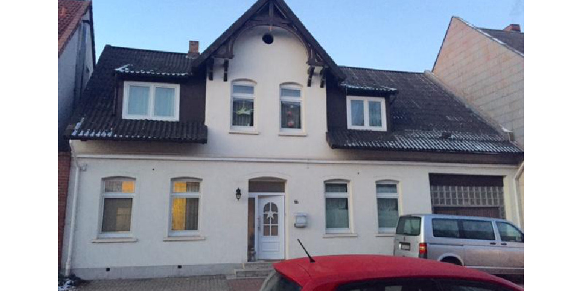 Einfamilienhaus Brome - 8 Zimmer, 260 m&sup2;, 255.000&euro; | Angebot:23544510