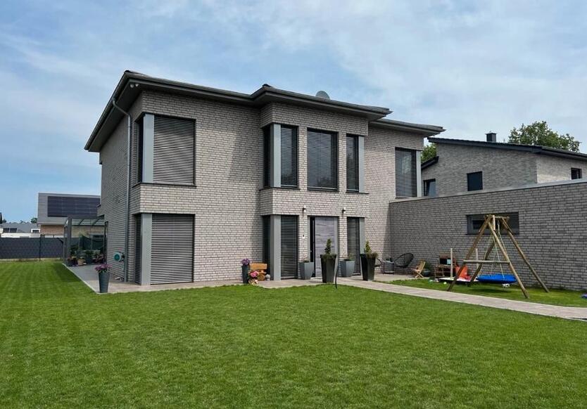 Stadtvilla mit Doppelgarage KFW40 Luxus