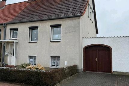 Haus Oebisfelde-Weferlingen Weferlingen - 4 Zimmer, 82 m&sup2;, 160.000&euro; | Angebot:25647993