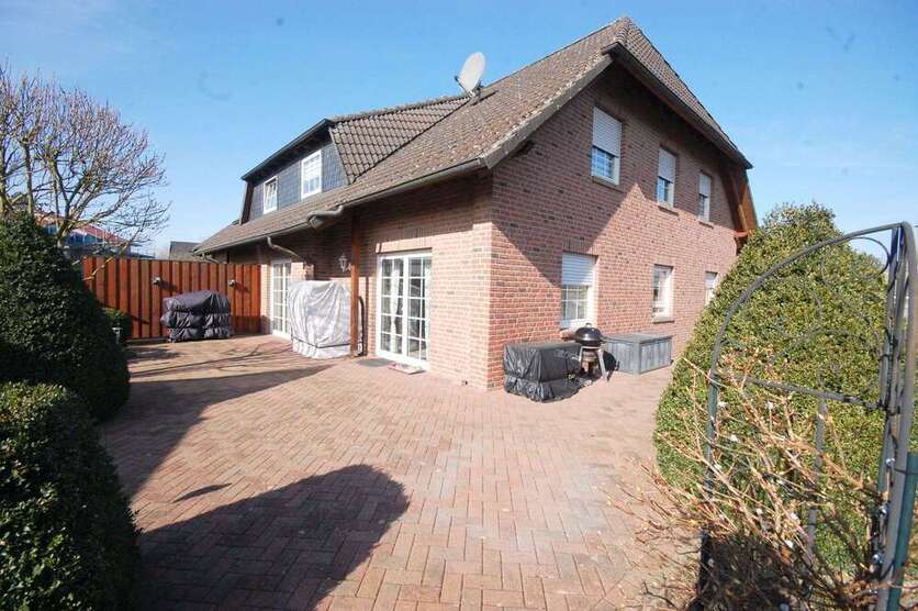 Haus zum Kaufen in Rötgesbüttel 580.000 € 166 m²