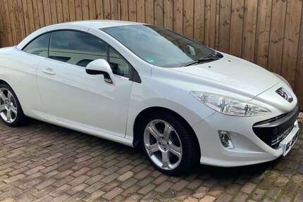 Peugeot 308 104.000 km 6.900 &euro; Calberlah 38547