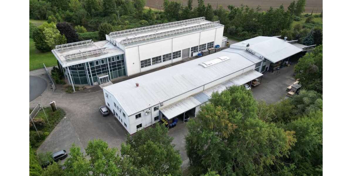 Halle in Oebisfelde 2.625.000 € 2827.4 m² zimmer