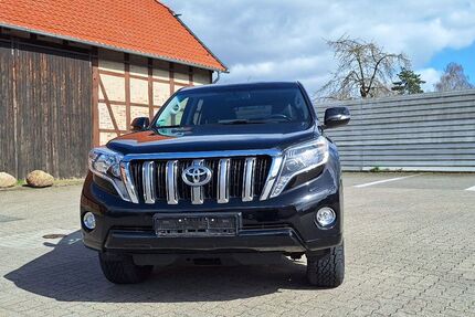 Toyota Land Cruiser 178.000 km 35.400 &euro; Wolfsburg 38444