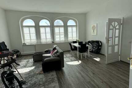 Wohnung Helmstedt - 5 Zimmer, 129 m&sup2;, 1.100&euro; | Angebot:27009785